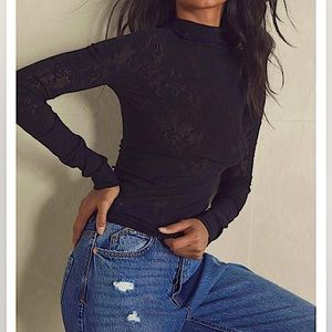 Free People Note to Self Long Sleeve in Black Size M/L